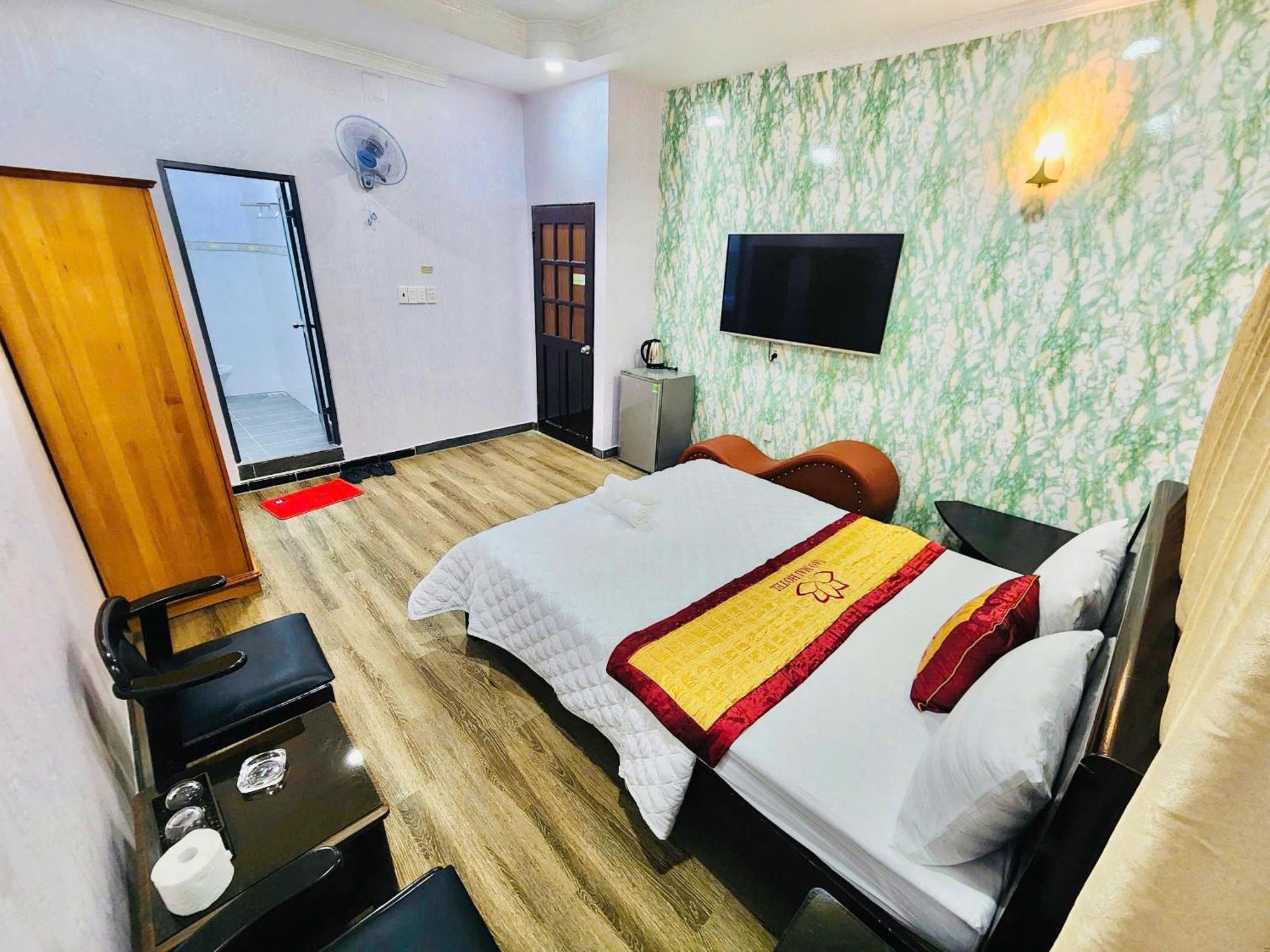 Hotel Khach San Sao Mai Ciudad Ho Chi Minh  Exterior foto